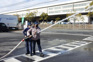 放水を行なう様子